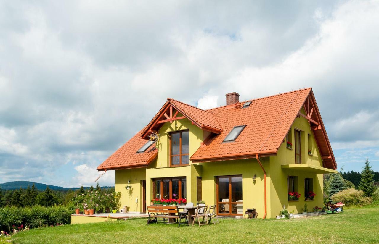 Apartamenty w Gorach Stolowych Szczytna Zewnętrze zdjęcie