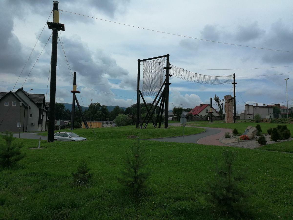 Apartamenty w Gorach Stolowych Szczytna Zewnętrze zdjęcie