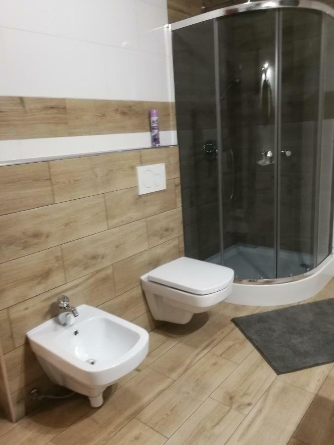 Apartamenty w Gorach Stolowych Szczytna Zewnętrze zdjęcie